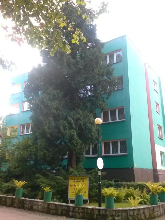 Pod Zielonym Kogutem Hostel Duszniki Zdrój Exterior foto